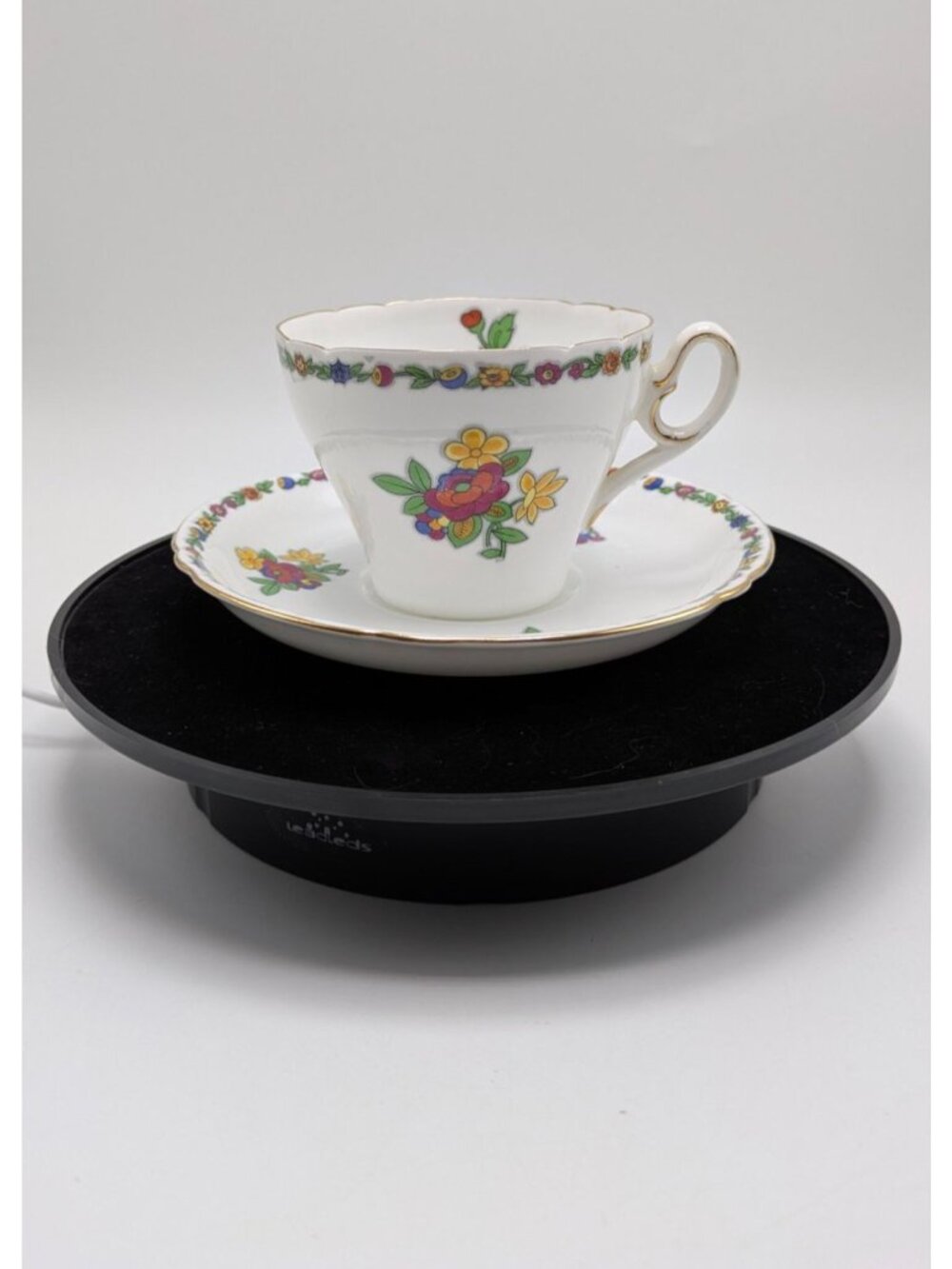 Shelley Fine Bone China Floral Teacup & Saucer Gold Trimmed